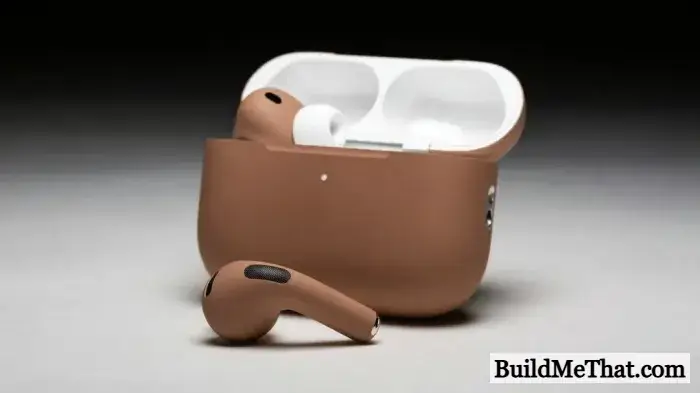 3 AirPods Pro 3‌ Giveaway By MacRumors