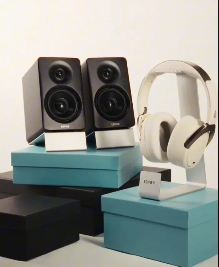 Win Edifier M60, WH950NB or NeoBuds Plus